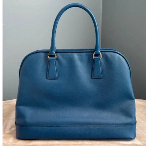 ✨💙 Authentic Prada Saffiano Leather Dome Tote in Blue 💙✨ - Picture 3 of 16